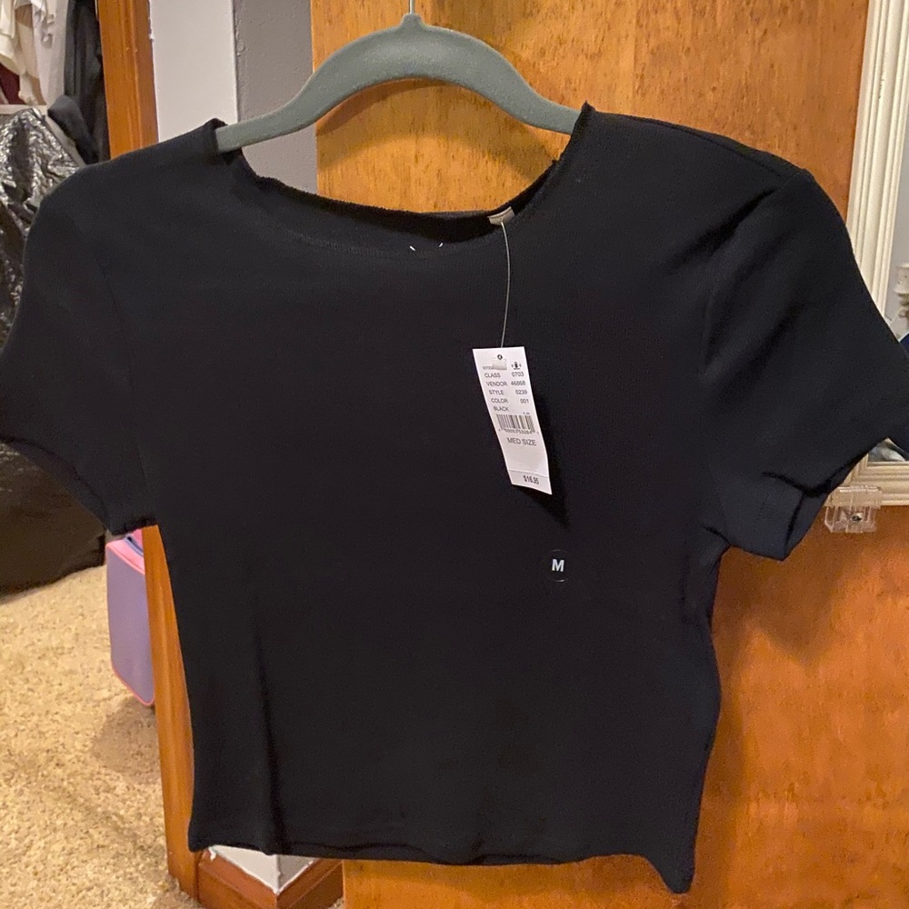 NWT pacsun crop top black